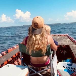 Meet your Posher, Claire